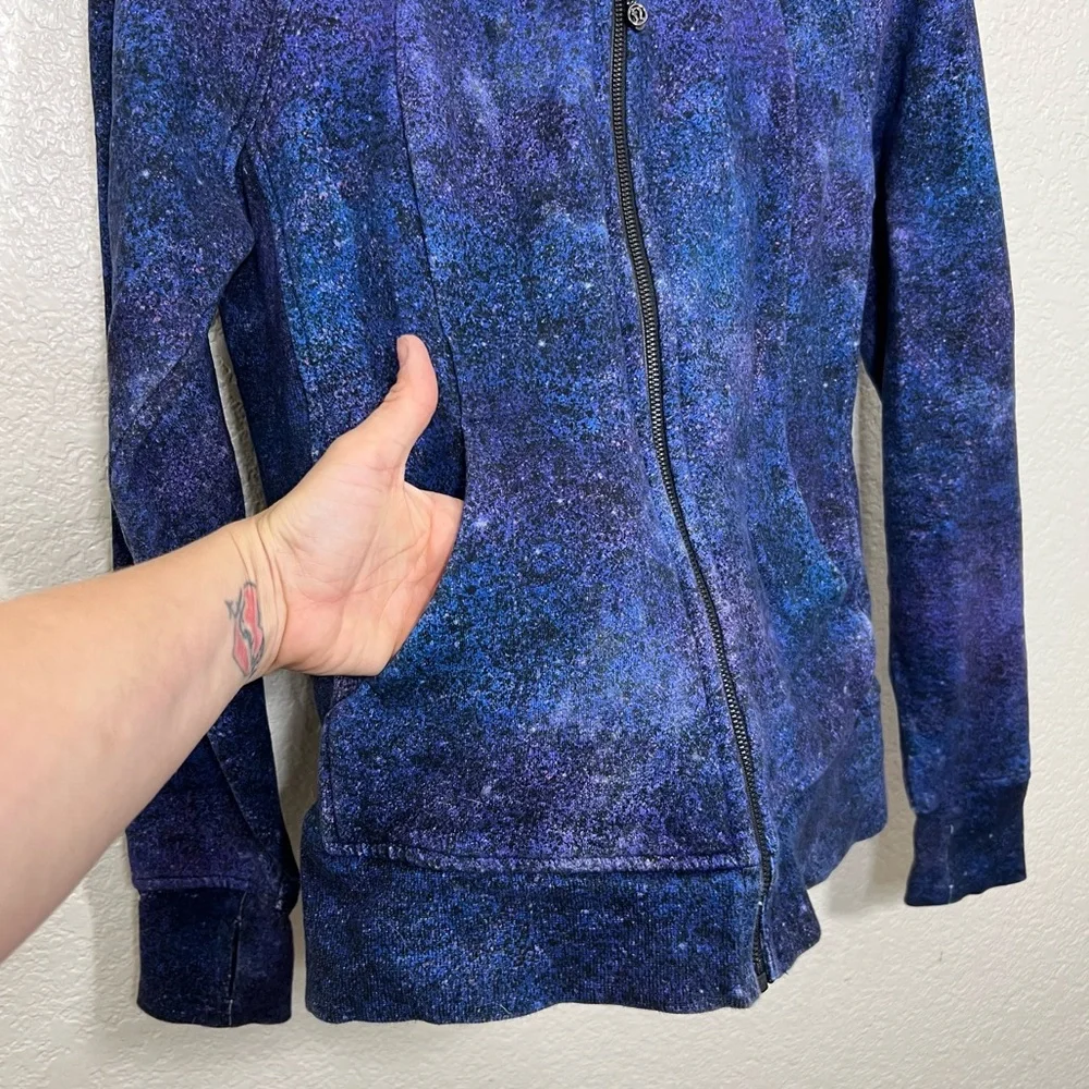 Lululemon Scuba Hoodie Polar Lights Blue Multi Size 8